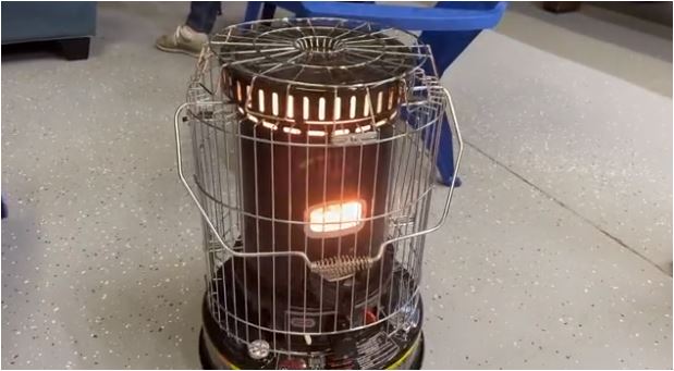 can you fill a kerosene heater while it's on